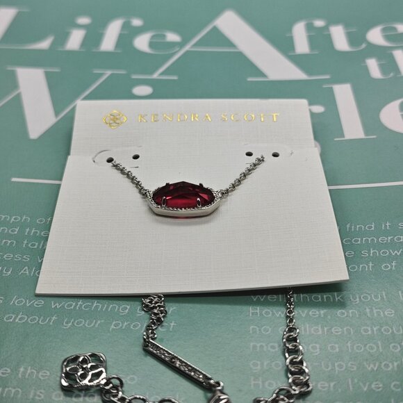 Kendra Scott silver Necklace - Picture 2 of 4